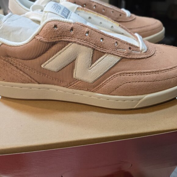 New Balance Numeric 440 V2 NM440JW2 Pale Pink White Suede Skate Shoes Mens 12 - Picture 5 of 14